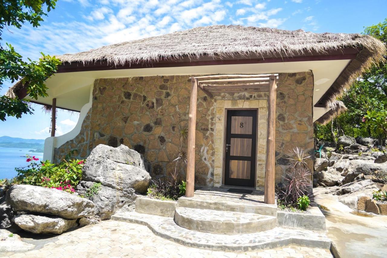 Theodor At Labuan Bajo Hotel Екстериор снимка